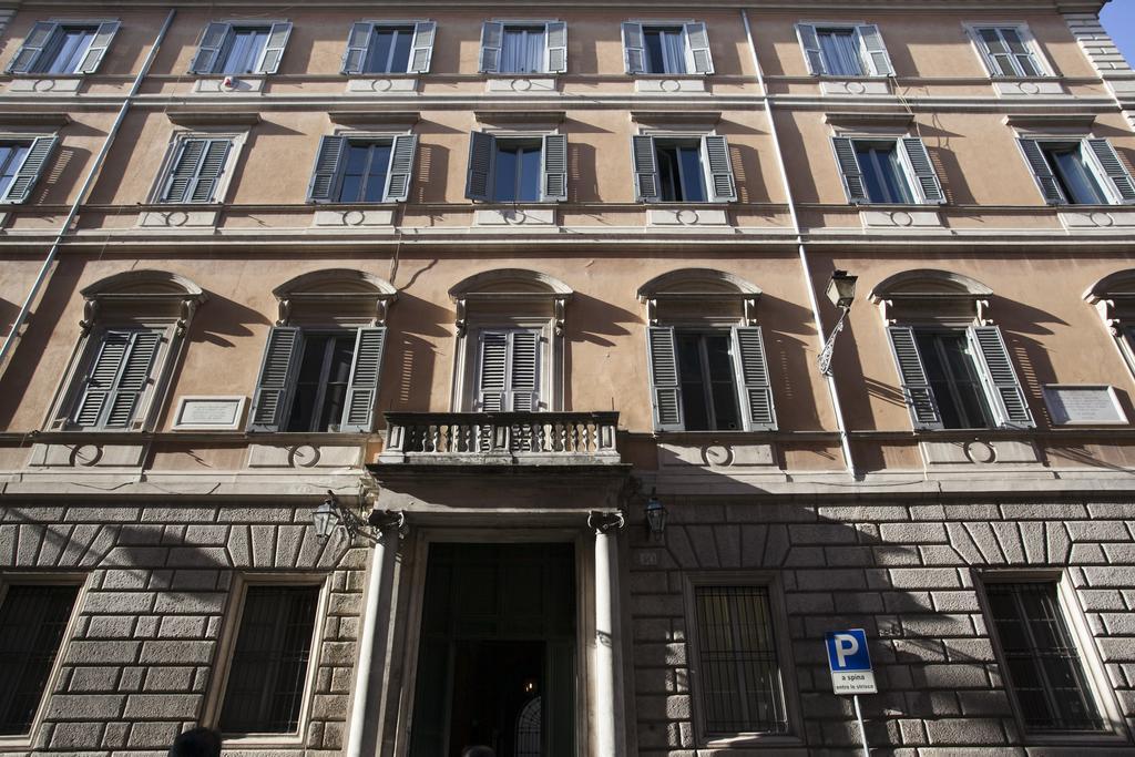 Appartement House Paganica à Rome Chambre photo