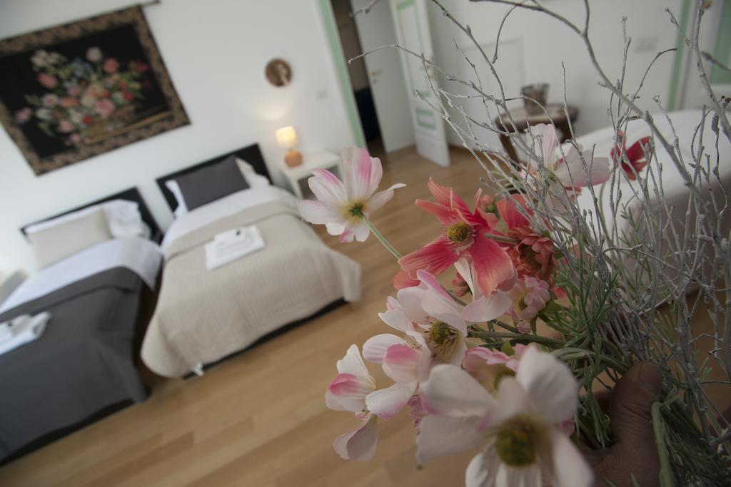 Appartement House Paganica à Rome Chambre photo